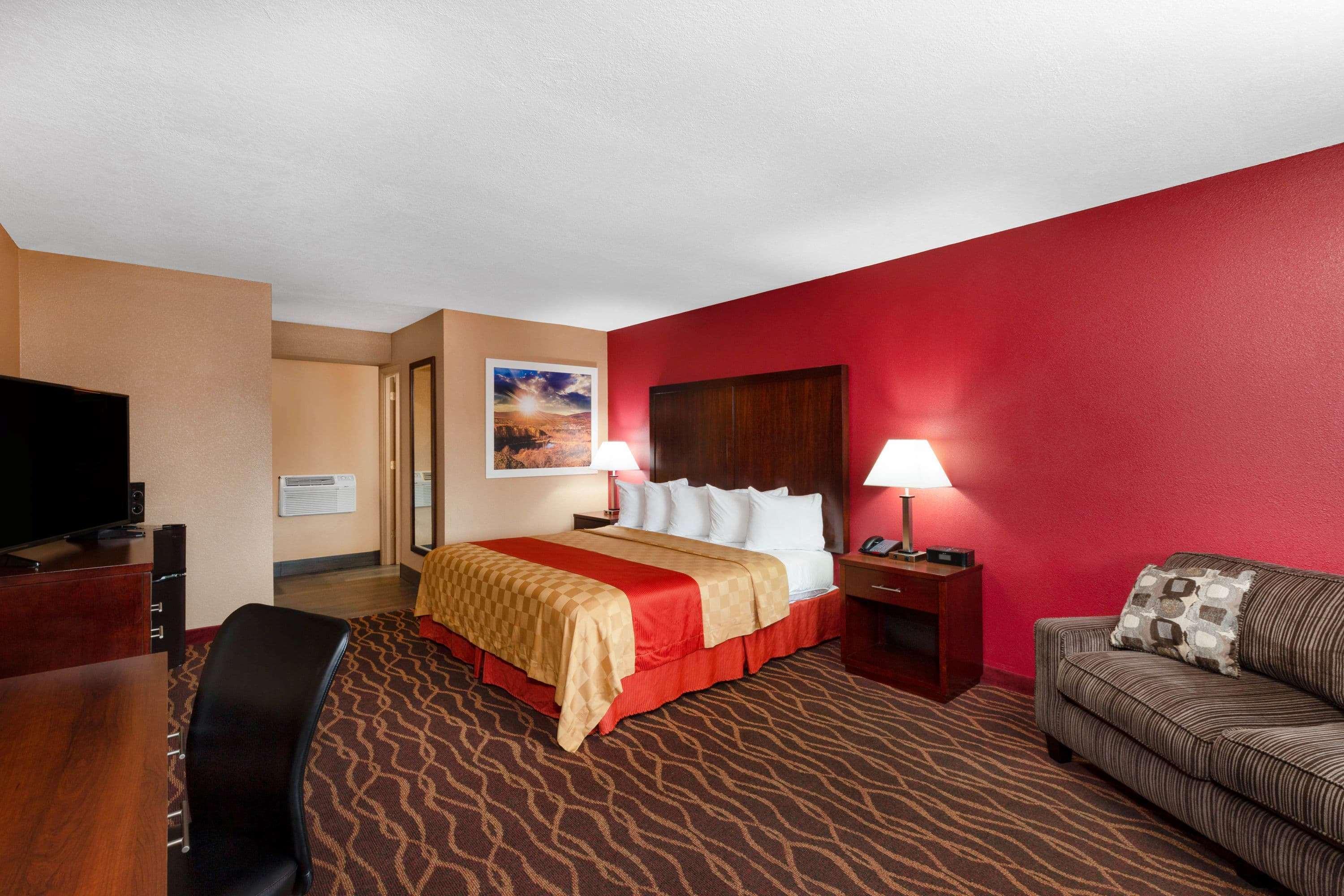 Days Inn by Wyndham Roseburg Bagian luar foto